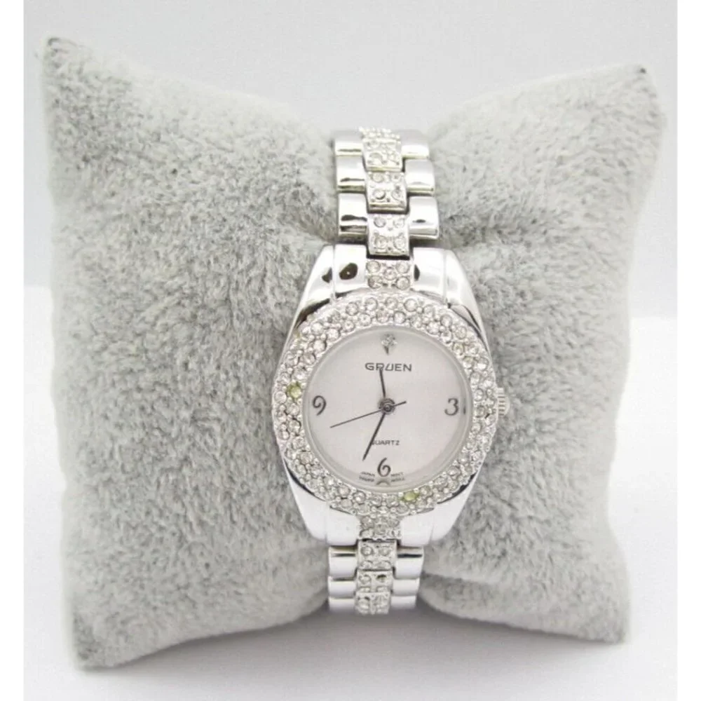 Women Gruen Crystals Quartz WR Analog 26mm Dial Causal Round Watch‎ (G520)